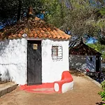 Baia Saraceno مكان تخييم