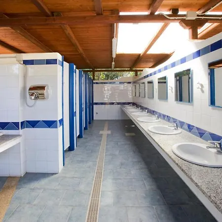 Baia Saraceno אתר קמפינג *