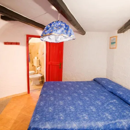 Camping Baia Saraceno * Палау