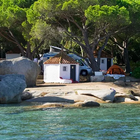 Camping Baia Saraceno * Палау