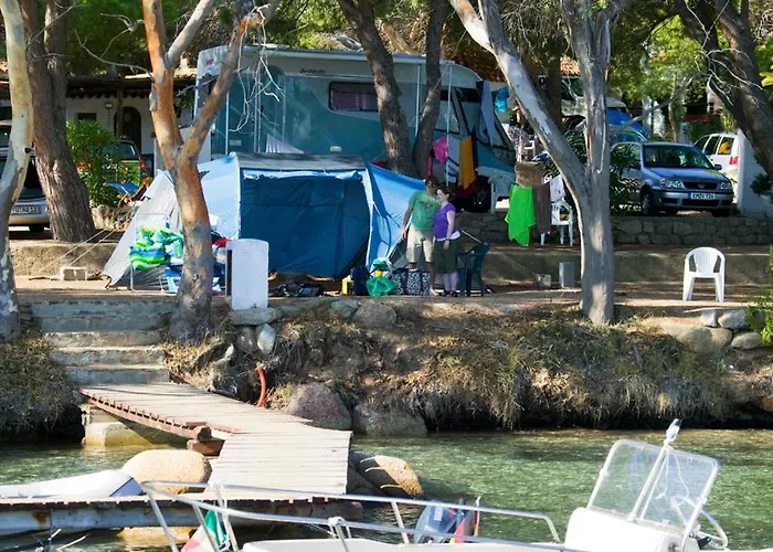 营地 Baia Saraceno