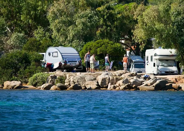 Baia Saraceno 营地 帕劳