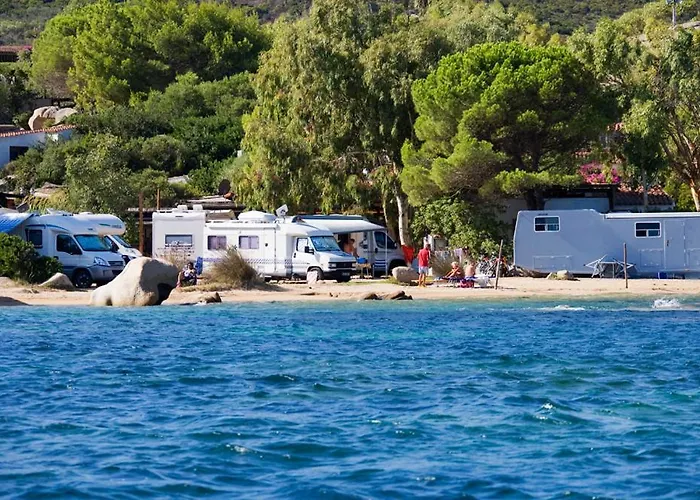 Baia Saraceno 营地 *